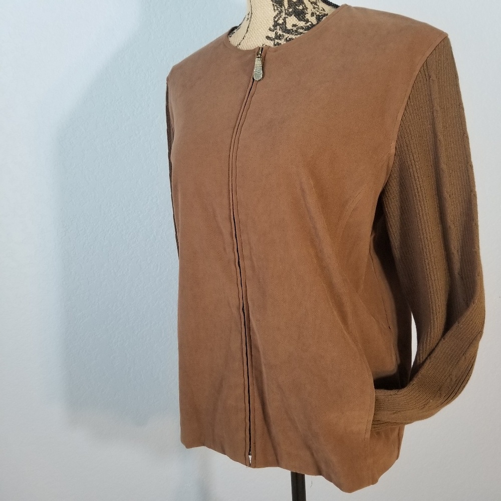Professional Jacket‎ Sweater 10